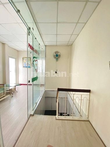 Bán nhà mặt tiền rẻ đẹp 3 lầu (4x14) 358 Dương Quảng Hàm p5 Gò Vấp 