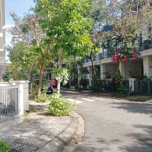 Đất nền khu dân cư đường Lê Văn lương 