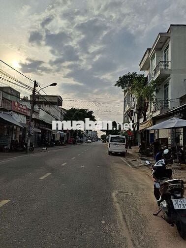 Cân ban gâp nha kdc viet sing thuận an