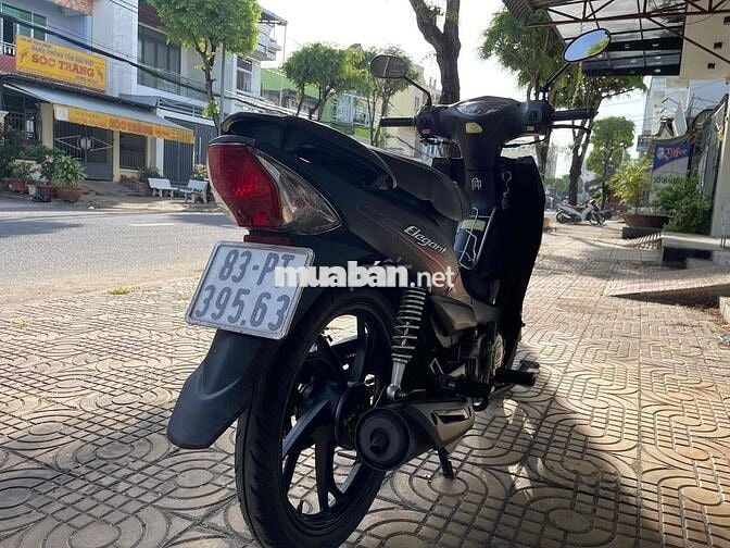 xe rất mới! học sinh đi học rất thuận lợi.