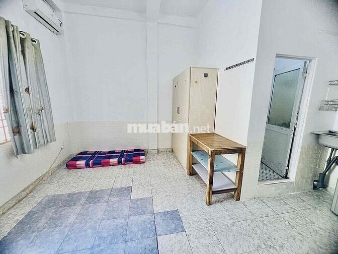 PHÒNG CỬA SỔ - SIÊU THOÁNG - NGAY PHẠM VĂN HAI