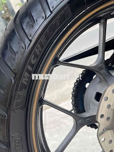 cần bán xe whinerX 2020 abs chính chủ ký giấy