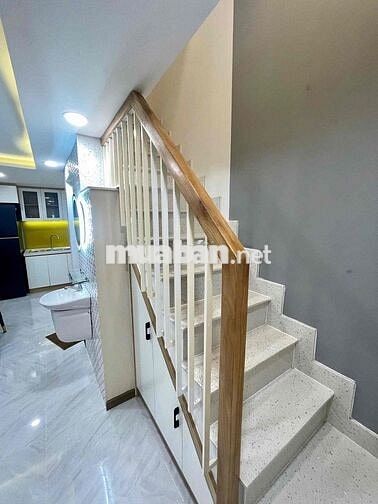 Cho thuê nhà nguyên căn Đường Huỳnh Văn Bánh Quận PN