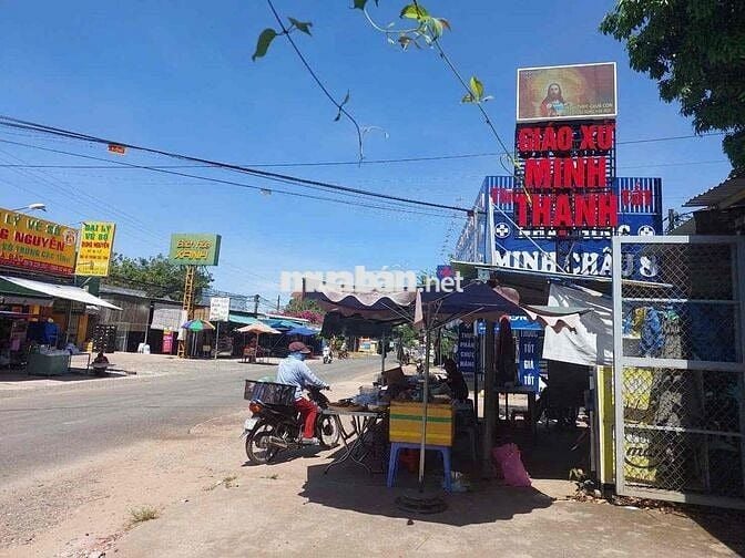 đất cách chợ thái bình 700m 1 sec dt749b