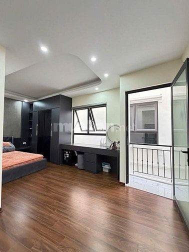 NHÀ MỚI PHỐ HỒNG TIẾN - 6TẦNG THANG MÁY - OTO ĐỖ CỬA - CHỈ 10.45 TỶ