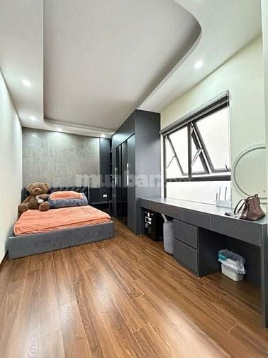 NHÀ MỚI PHỐ HỒNG TIẾN - 6TẦNG THANG MÁY - OTO ĐỖ CỬA - CHỈ 10.45 TỶ