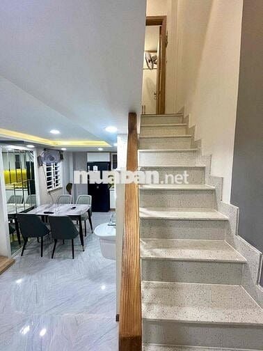 Cho thuê nhà nguyên căn Đường Huỳnh Văn Bánh Quận PN