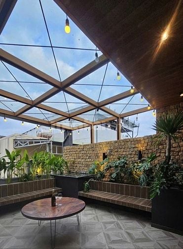 BÁN NHÀ 2 TẦNG QUẬN 1, GIÁ CHÀO 5 TỶ HƠN, 50m2 CÓ SHR SANG TÊN LH EM