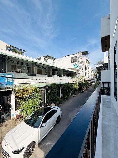 Bán đất tặng nhà 2 tầng Tân Sơn- 67m2 - hẻm xe TẢI thông - 5 tỷ 9