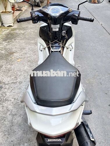 Honda Future 125 2023 Trắng 7777 km