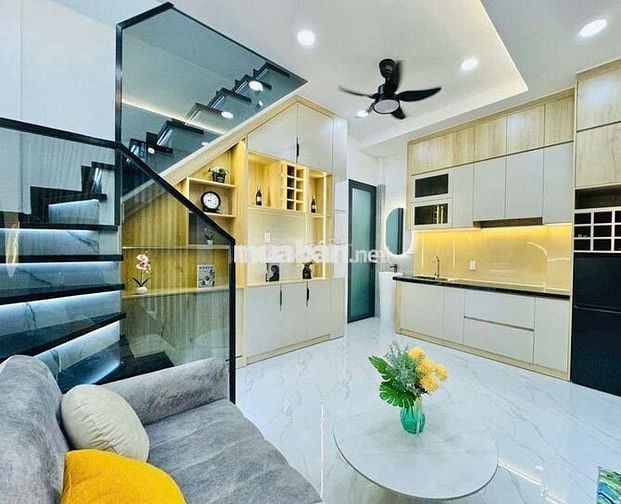 Hẻm xe hơi, nhà mới xinh, 25m, 2 tầng ,giá 3 tỷ 39