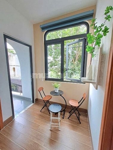 Bán nhà 1trệt 2lầu full nội thất, HXT thông, Đường Bùi Quang Là, GVap