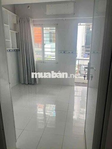 SÁT Q1 - GẦN CHỢ BÀ CHIỂU - 2PN - 2.85 TỶ