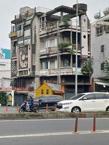 Căn góc 2 mặt tiền kinh doanh đường Hồng Bàng, P1,  Q11. 5 tầng lầu. 