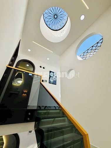 Nhà Phan Văn Trị P10 1 trệt 1 lửng 2 lầu Sổ hồng riêng hẻm 5m 57,6m2