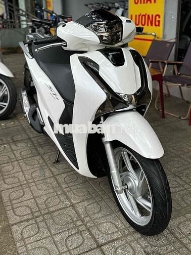 Honda SH 2017 150cc Trắng