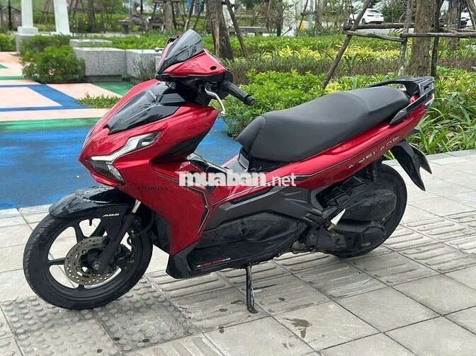 Honda Air Blade Đỏ đen