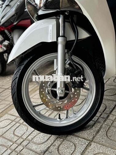 Honda SH 2017 150cc Trắng