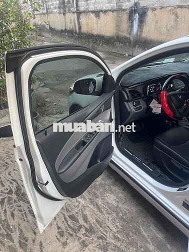 VinFast Fadil 2021 Tiêu chuẩn - 35000 km