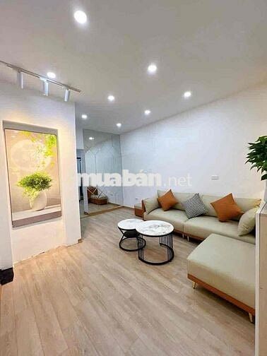 Tập thể Đại La, 2 ngủ ban công rộng, bãi ô tô, sổ đỏ CC, tặng NT 60m2