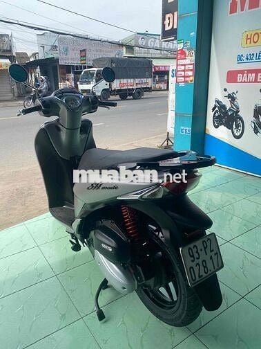 Honda SH Mode 2017 Bạc đen