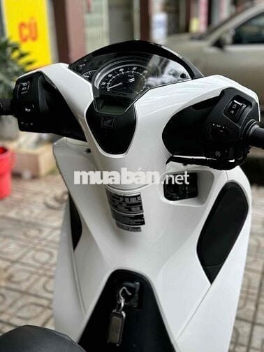 Honda SH 2017 150cc Trắng