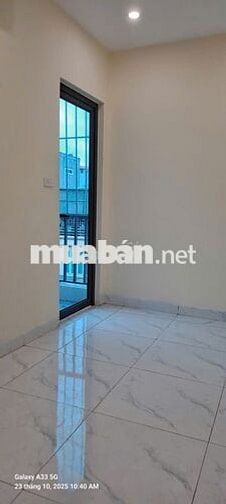 Bán nhà riêng tại ngõ 259, Vĩnh Hưng,H.Mai,HN,3tầng,4PN,3WC,ngõ thoáng