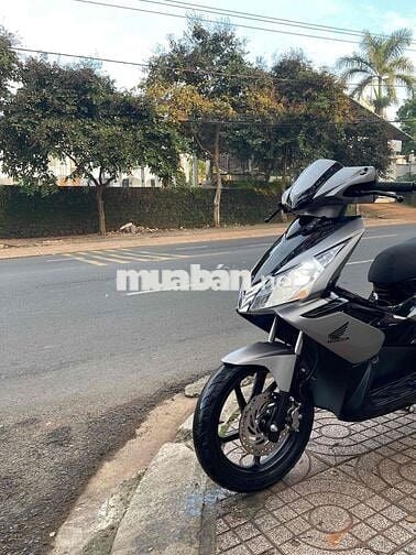 Honda Air Blade 2010 Fi Up Thái Bạc đen