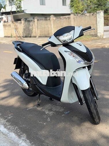SH 150cc Trắng Smartkey