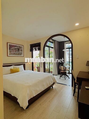 Căn hộ mini full nội thất ban công  _ gần vòng xoay ĐBP Quận 1