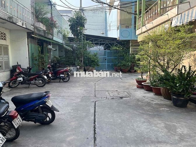 Bán chung cư tầng trệt , sổ hồng riêng  , 4m * 14* , gi