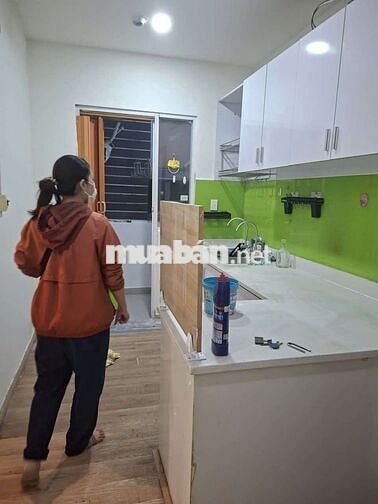 Cho thuê chung cư An Sương 110m2 2pn 2wc Sơn mới ở liền giá 6 triệu