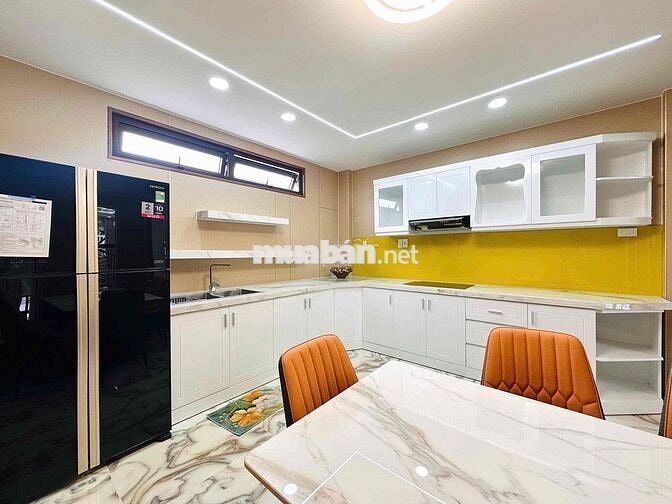 SIÊU PHẨM NHÀ PHỐ - GIÁP AEON MAIL BÌNH TÂN, THIẾT KẾ THANG MÁY 350KG