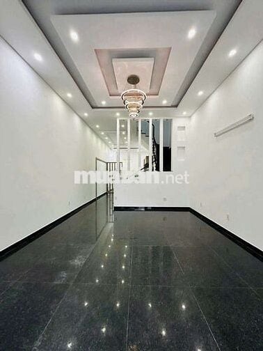 Bán nhà 4 tầng trung tâm Nhà Bè