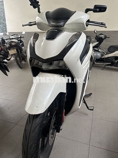 Honda SH 125 CBS 2022 Trắng 10000 km