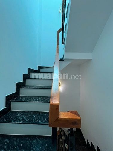 Bán nhà mới xây 100% - 4 tầng. Hẻm Xe Hơi – 128 Bàn Cờ, P.3, Q.3