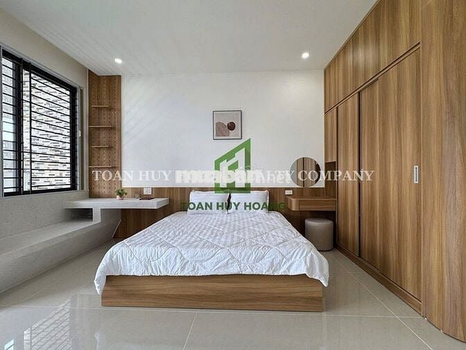 Nhà Nam Việt Á giá rẻ, gần đường Nghiêm Xuân Yêm –  4PN khép kín