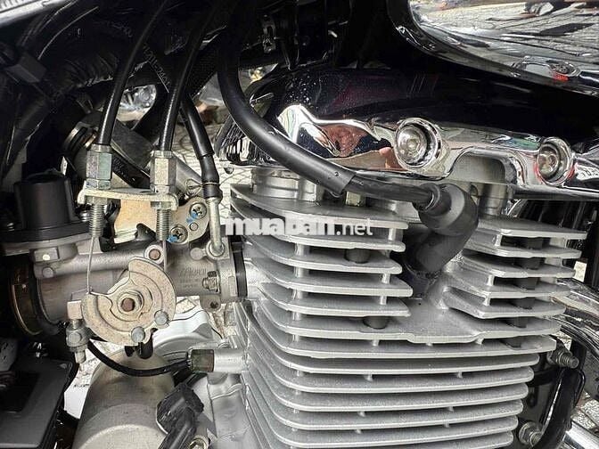 Bán suzuki GZ150A sx 2020 odo709klm mới 98%