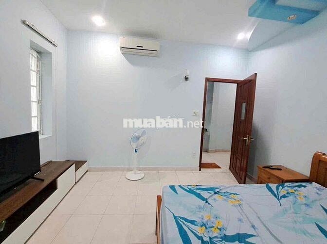 Nhà 2 tầng MT kề PHAN ĐĂNG LƯU - SẴN NỘI THẤT ĐẦY ĐỦ