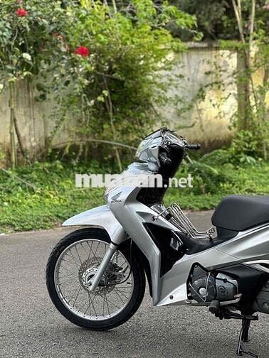 Future 2022 chính chủ kí