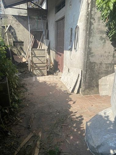 Bán đất đã xây nhà cấp 4 và tường bao, tại thôn Ba Nhà, xã Quốc Oai 