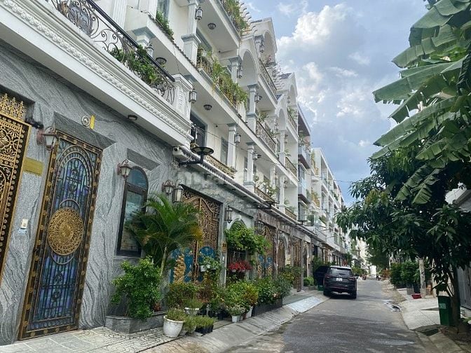 BÁN ĐẤT 5.56m X 14.44m KHU DÂN CƯ HUỲNH TẤN PHÁT CẠNH QUẬN 7