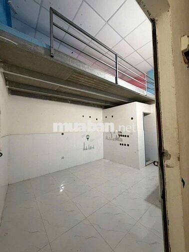 Quận 7, dt 70m2, hẻm 3.5m, 3phòng 3wc cho thuê 9tr/tháng, giá 4.x tỷ