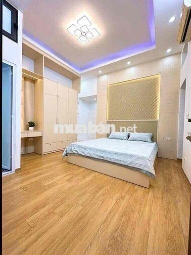 Gần phố Hồng Mai nhà đẹp 2 thoáng ngõ thông tứ tung dân xây chắc chắn