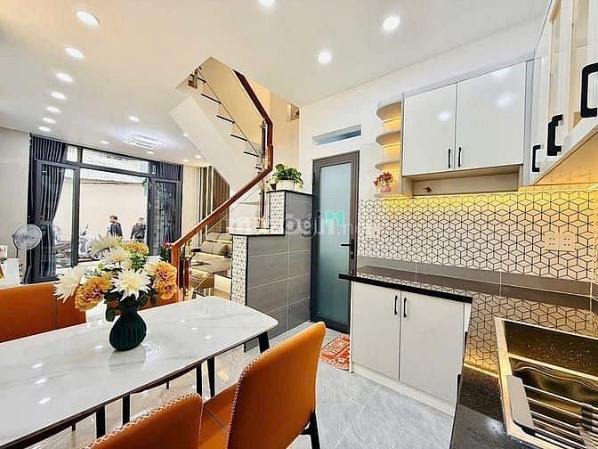 Bán nhà đẹp êm Phạm Văn Hai, phường 5, Tân Bình, 3,1 tỷ, sổ riêng