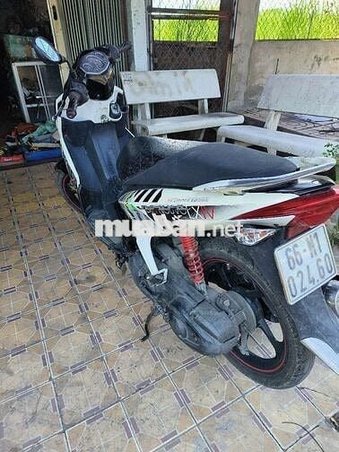 Yamaha Nouvo LX Trắng đen Zin