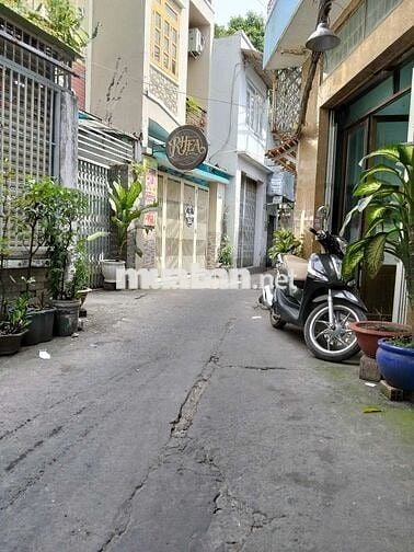 BÁN NHÀ 3 TẦNG  150m2- Đ. PHẠM THẾ HIỂN QUẬN 8 - SÁT BÊN BV Q8 CAO LỖ