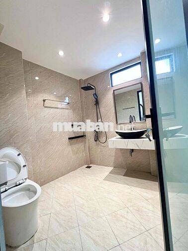 🔥 BÁN NHÀ PHỐ VĂN CAO – TRUNG TÂM BA ĐÌNH- 32m² x 5 TẦNG HƠN 7 TỶ