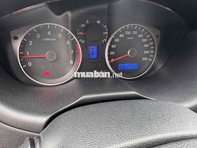 Hyundai I20 2013 std nhập Ấn mới đi chỉ 64.000km