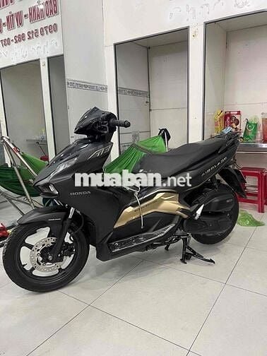 Honda Air Blade 125 Đen nhám